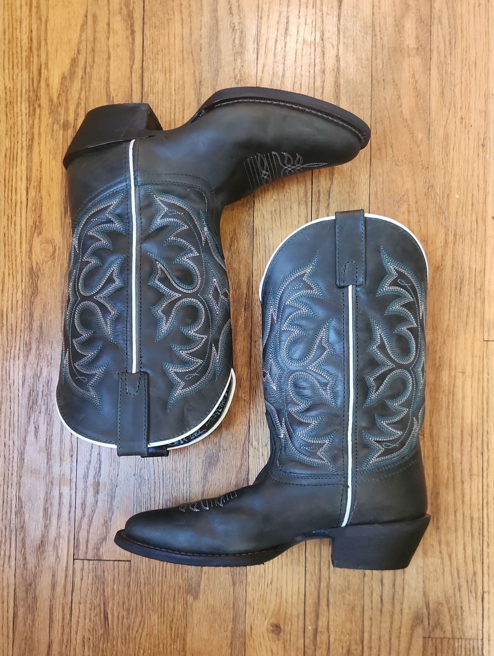 Laredo Women's Black Western Boots Size 8.5